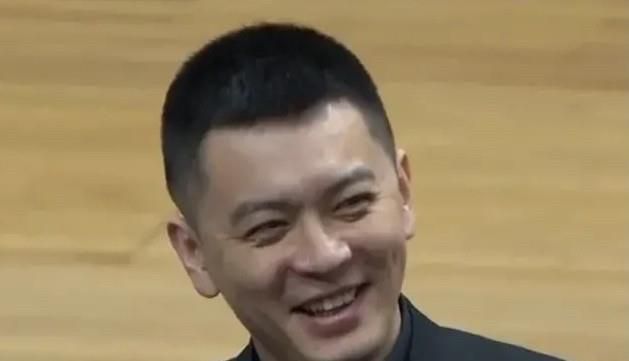 该电影讲述了在清醒梦的状态下,人们在探索和感知梦境之中不断成长与找寻的故事